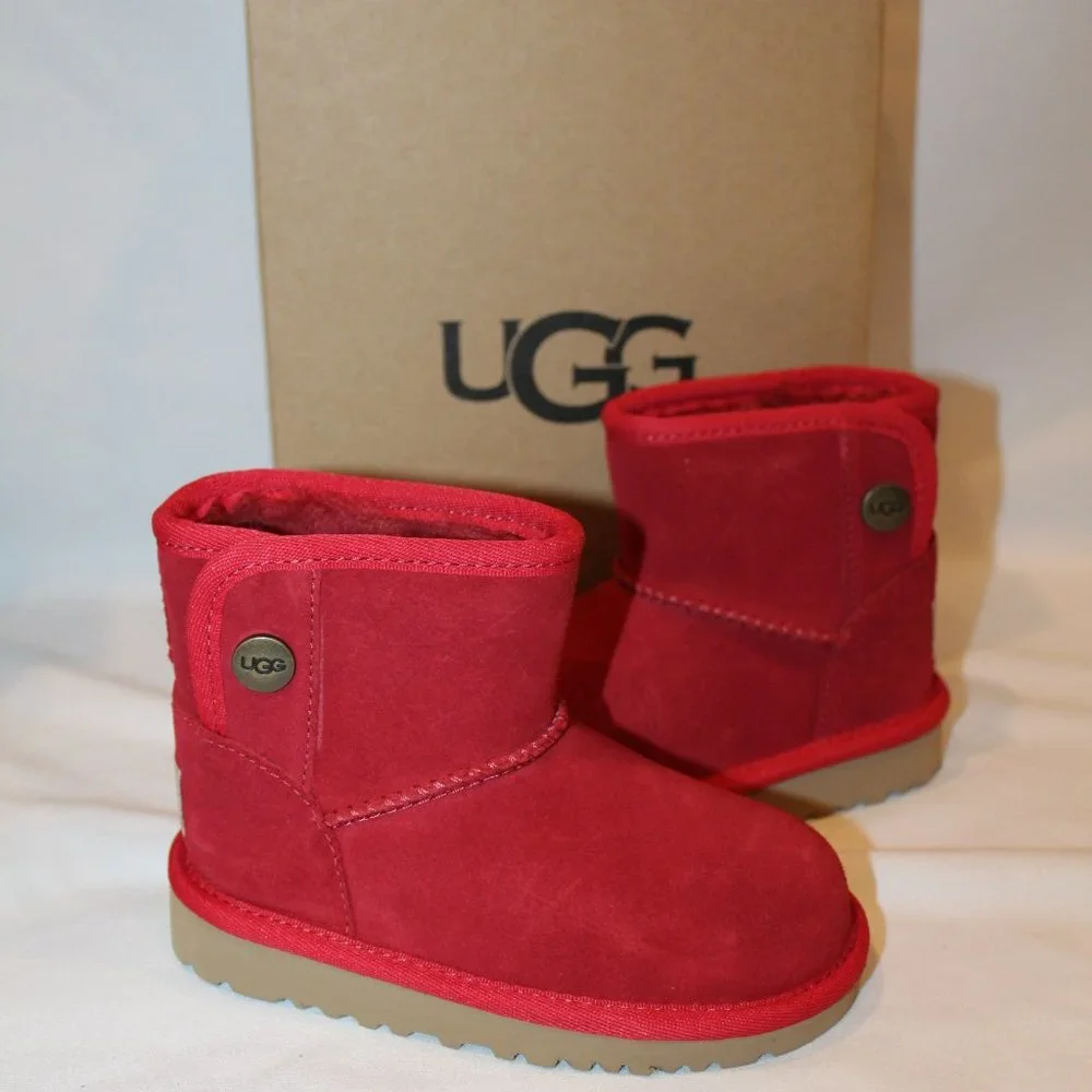 NIB UGG TODDLER JONA CLASSIC SHORT SNAP ACCENT SUEDE SHEARLING LINED‎ BOOTS RED